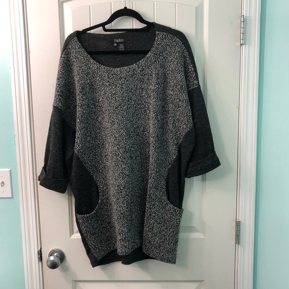 Tops - black and grey top with pockets
